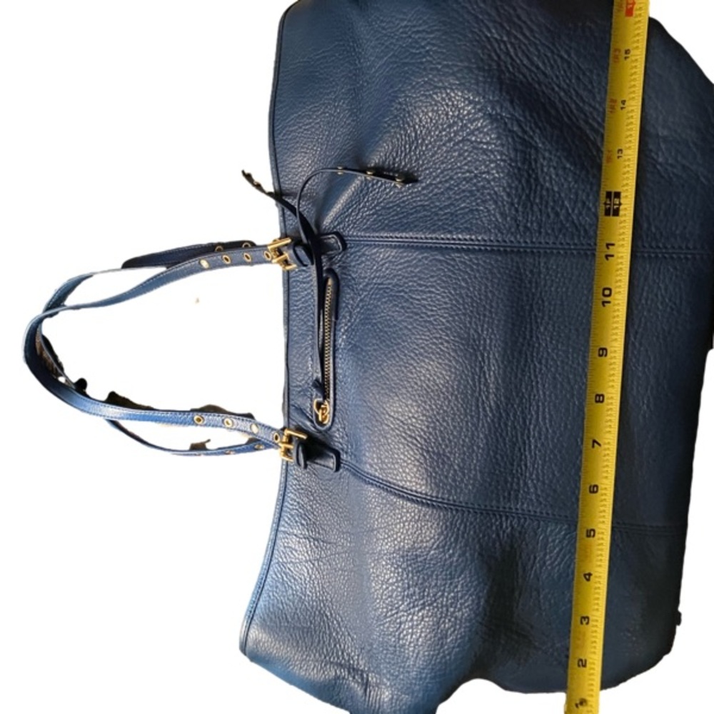 Steven Madden blue leather bag. - Picture 4 of 9